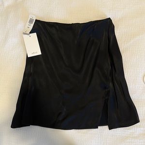 Aritzia Wilfred Muse Skirt Black 2